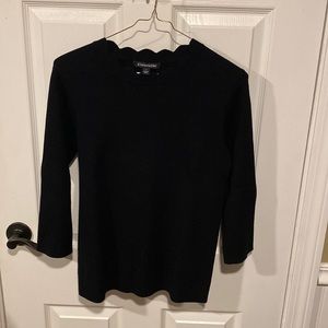 Black 3/4 sleeve sweater